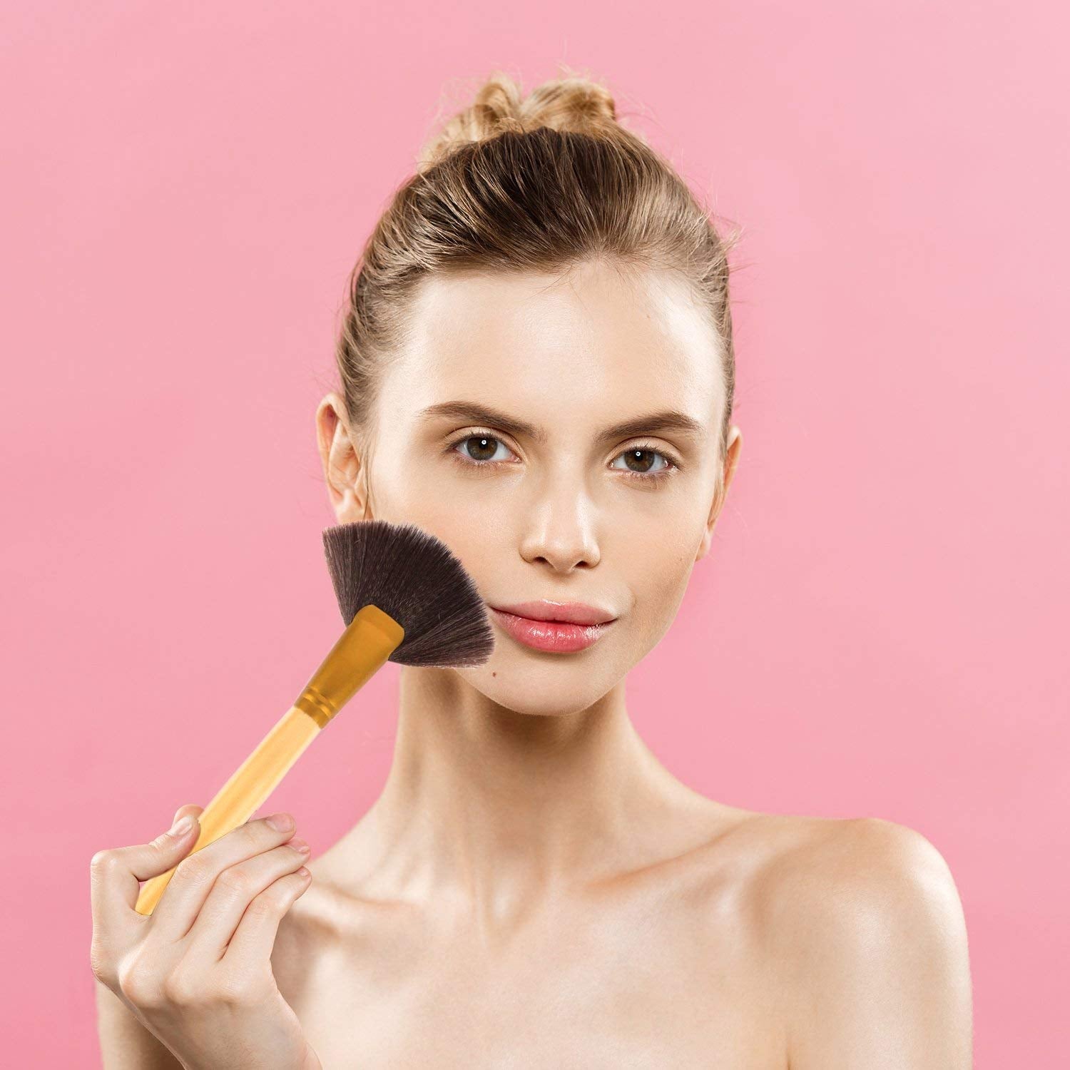 Ronzille Beauty Professional 24-Pcs Makeup Brush Set for Foundation, Face Powder, Blush Blending Brushes, Wooden Handle Cruelty-Free Synthetic Fiber Bristles with Leather Case (Golden)